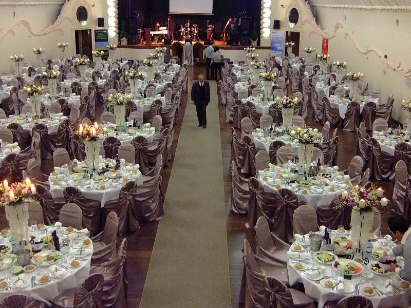 Blouza Hall